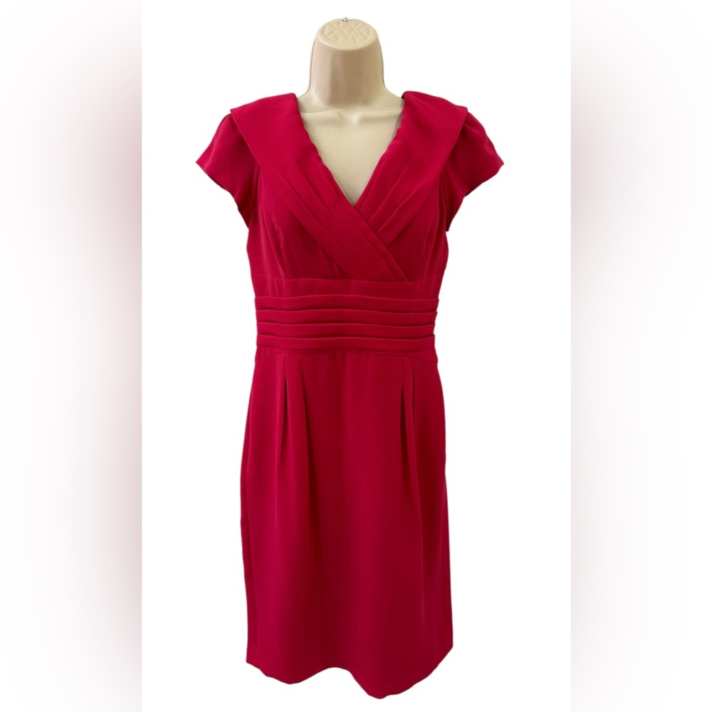 NEW Chetta B Raspberry Cocktail Dress Size 2 Sheath Shift Pleated Cap Sleeves